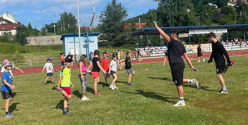 Sportovní den pro ZŠ Na Stráni